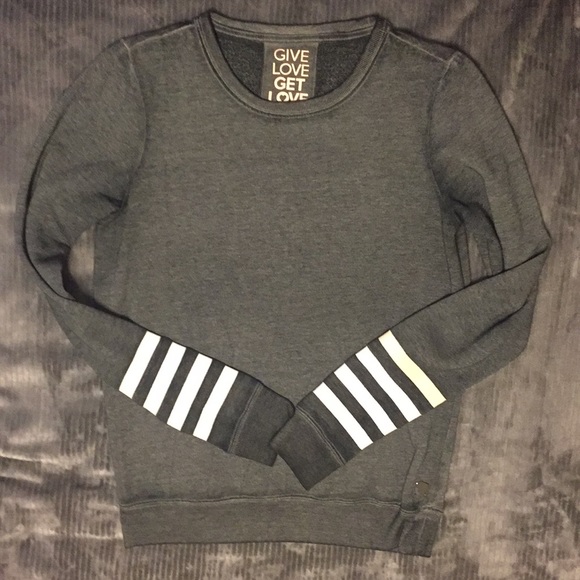 Betsey Johnson Tops - 🛸Betsey Johnson Gray Sweatshirt